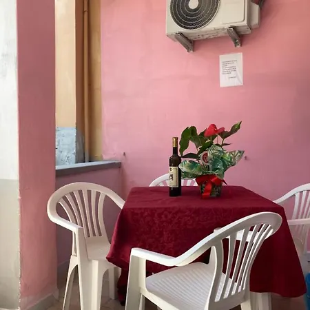 Tiglio アパートホテル